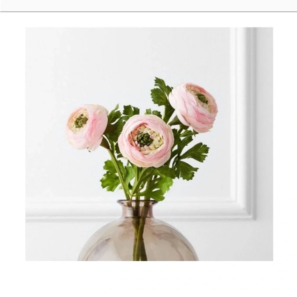 Z Gallerie Exquisite Ranunculus Stems The Epitome of Romantic Elegance set of 9